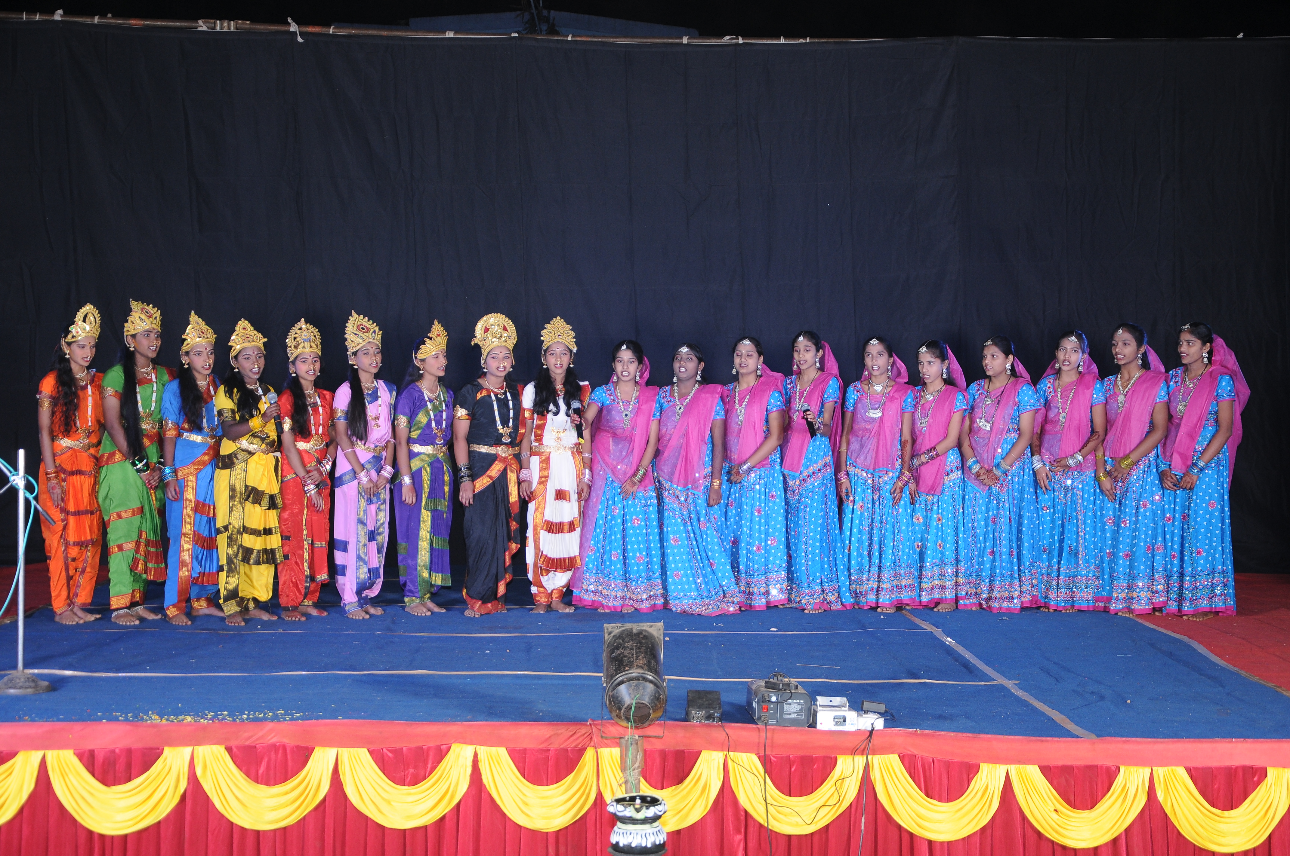 Sri Sai school Photos